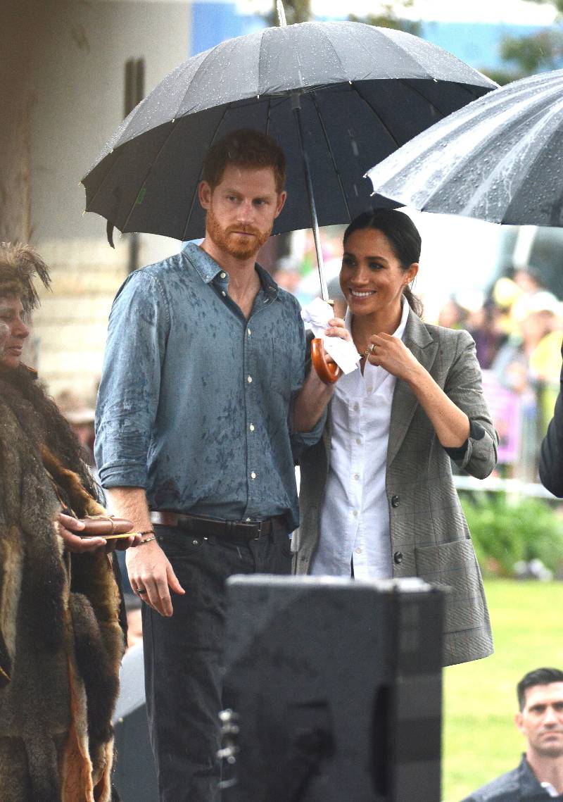 Meghan Markle chciała ukryć brzuszek, a wszyscy patrzyli tylko na jej marynarkę!