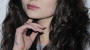 Luxuria Astaroth jak Beyonce – też nie ma cery idealnej