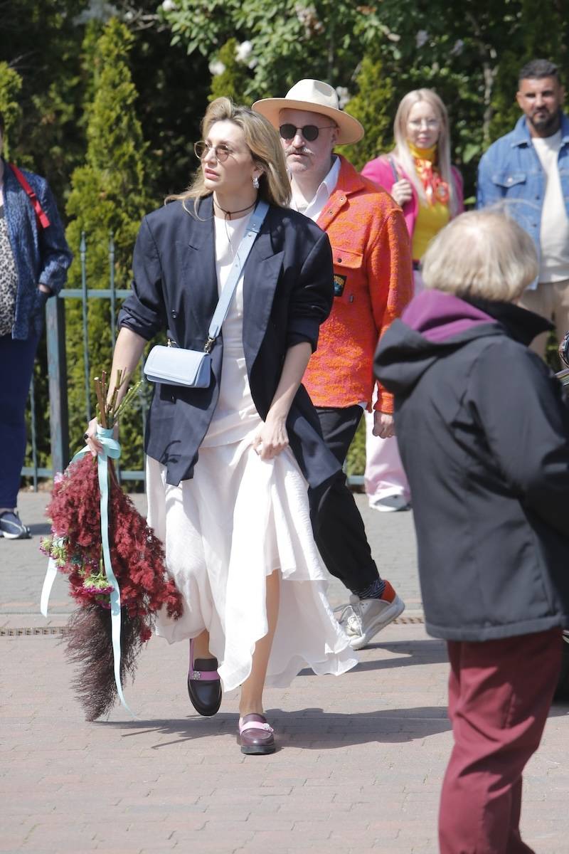 Tłumy gwiazd na pogrzebie Tomasza Jakubiaka. Wojciech Modest, Patrycja Markowska z mężem, Jagna Niedzielska…