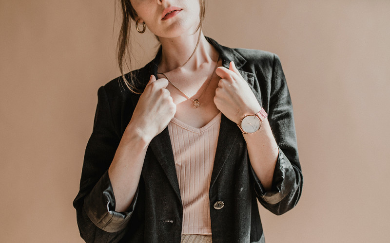 Te marynarki damskie to wiosenny must have. Przegląd najmodniejszych propozycji