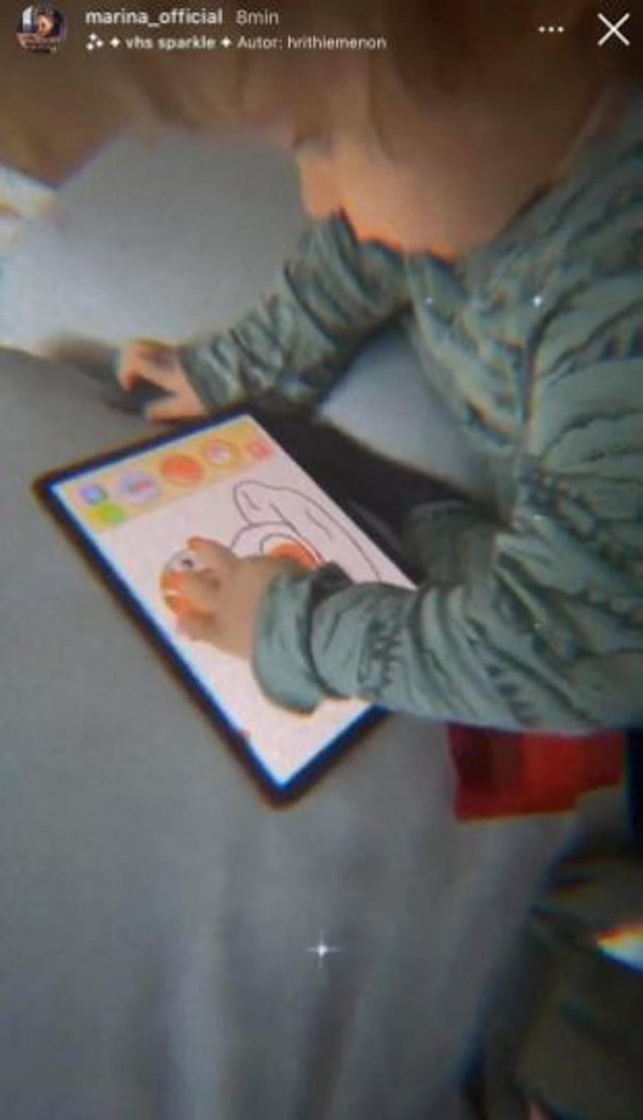 Marina pokazała przez przypadek twarz Liama. 