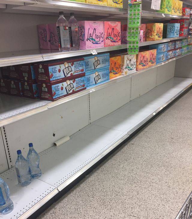 Huragan Irma spustoszył Karainy, Floryda szykuje się na atak