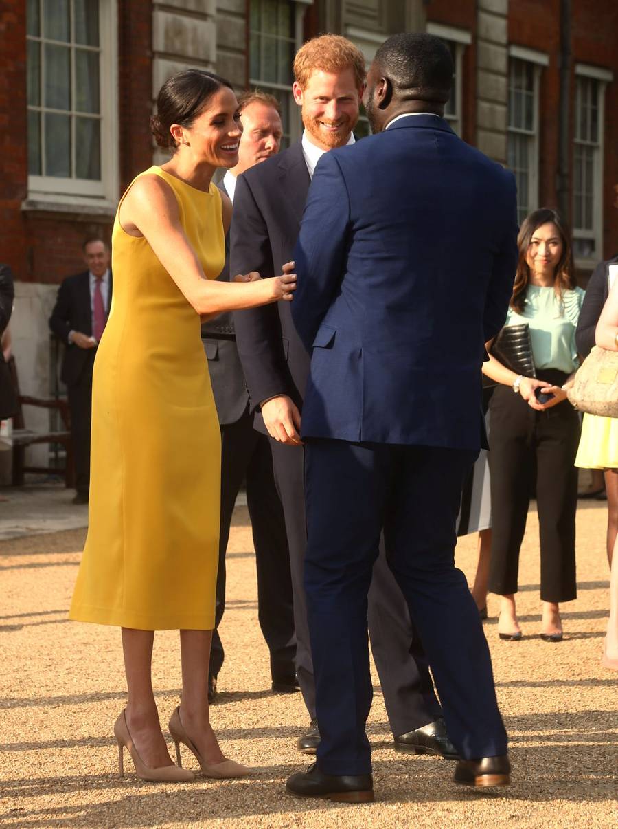 Księżna Meghan nie stosuje się do zaleceń królowej Elżbiety