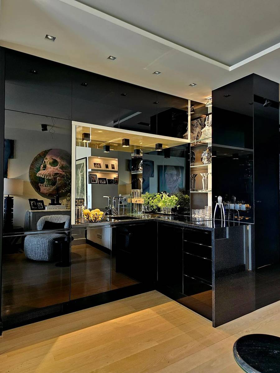 Dom Krzysztofa Mirucia, for. Instagram