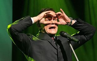 Cezary Pazura traci grunt pod nogami?