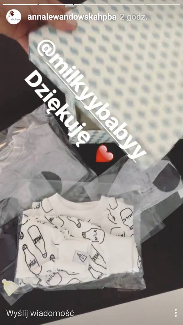 Kolory prezentów dla dziecka Lewandowskiej sugerują, że to będzie…