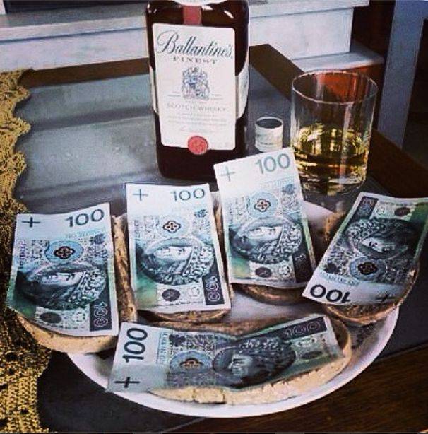 Luxuria Astaroth na Instagramie