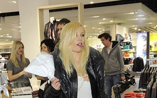 Monika Jarosińska i jej nadzwyczaj ruchliwy język (FOTO)