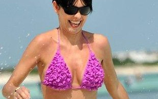 Dorota Gardias w różowym bikini (FOTO)