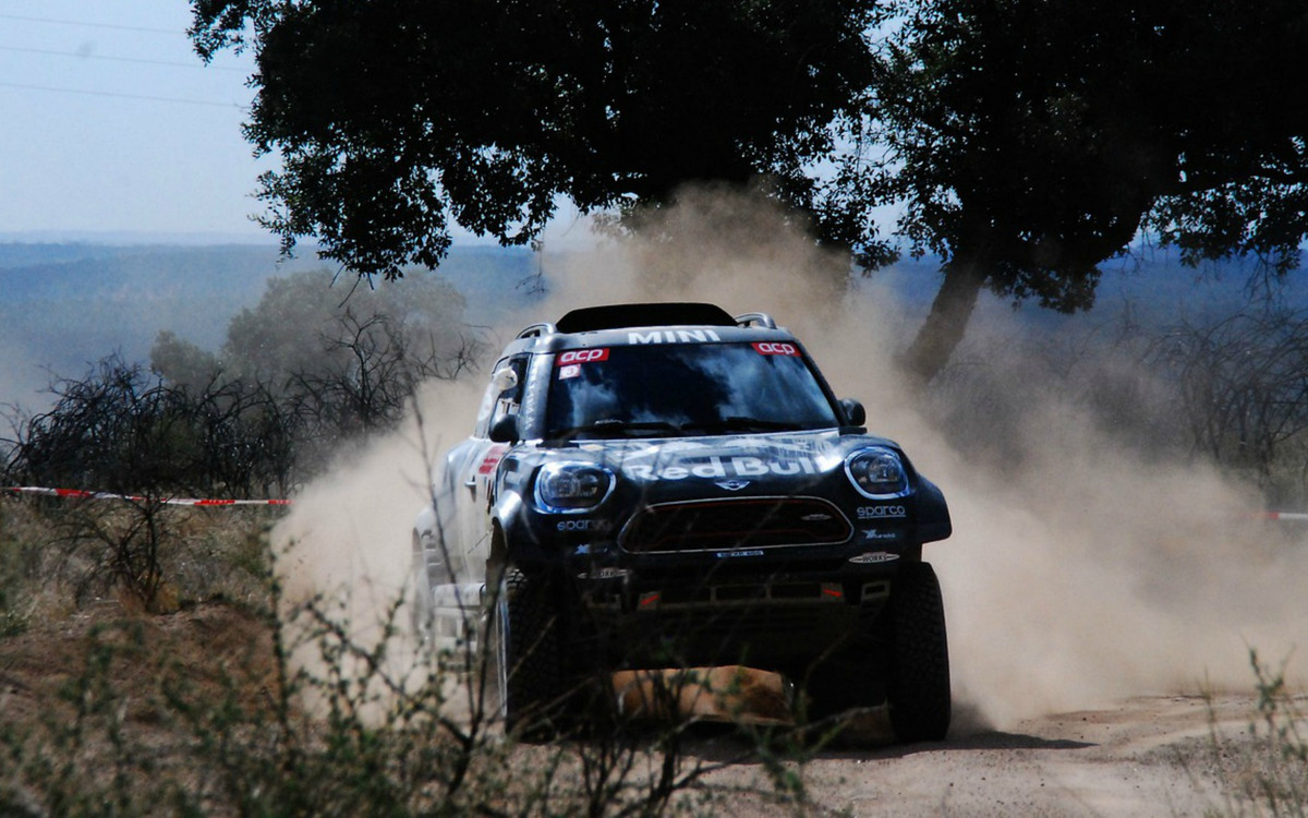 Od skoczka do kierowcy rajdowego. Jego karierę obserwuje cała Polska