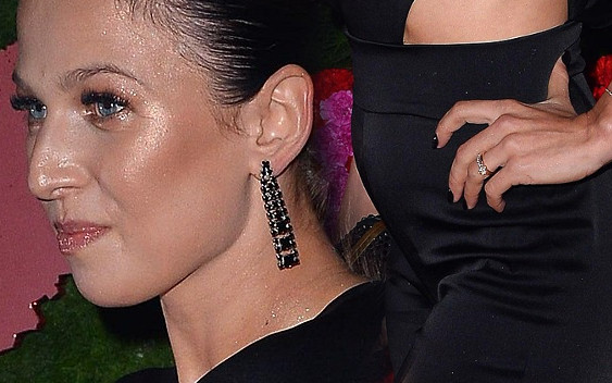 Internauci na widok brzuszka Lewandowskiej: Czy Ania jest w ciąży? (ZDJĘCIA)