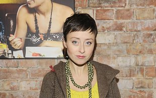 Ciężarna Natalia Przybysz na wernisażu fotografii (FOTO)