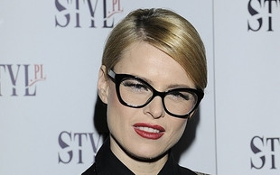 Marta Wiśniewska chciała wyglądać inteligentnie? (FOTO)