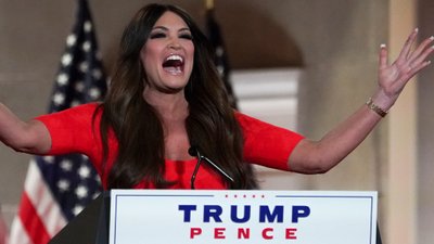 Partnerka Donalda Trumpa Juniora gwiazdą MEMÓW po wczorajszym przemówieniu (WIDEO)