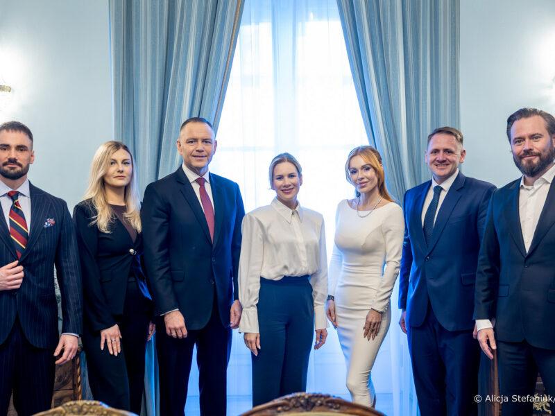 Spotkanie w sprawie patoschronisk, fot. prezydent.pl