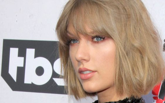 Taylor Swift wygrała proces o molestowanie seksualne! Kara jest zaskakująca…