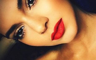 Kendall Jenner lubi się czasem upić? (FOTO)