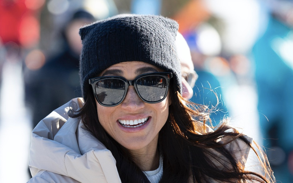 Meghan Markle i jej zimowy styl. Co miała na sobie w śnieżnym Vancouver?