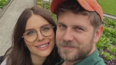 Antoni Królikowski na rodzinnej randce. Ukochana i córeczka skradły show