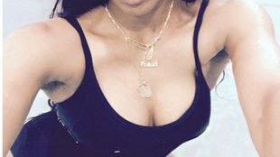 Dziecko Ciary pływa samo w basenie (FOTO+VIDEO)