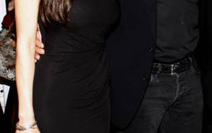 Oksana wynajęła 39 prawników!