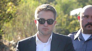 Pijani Robert Pattinson i Katy Perry śpiewają razem karaoke