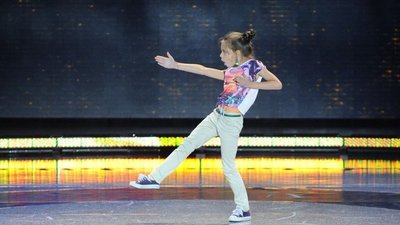 Kinder niespodzianka w Tylko taniec [VIDEO]