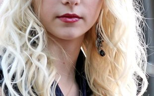 Kto ma nogi chude jak patyczki? (FOTO)