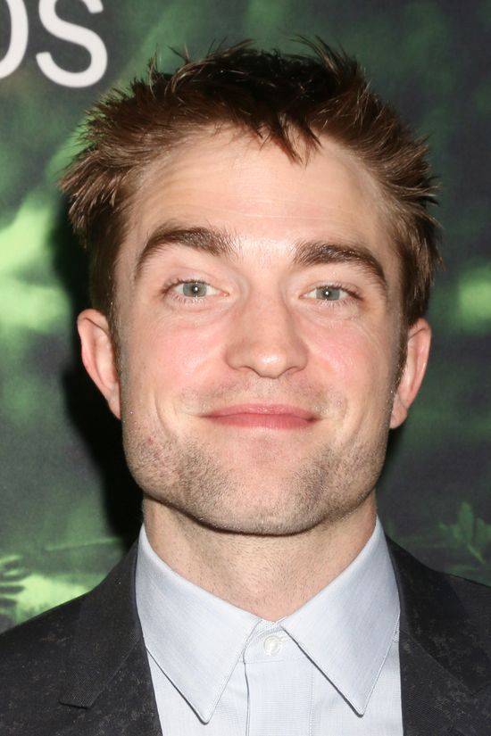Skandal! Robert Pattinson zaspokoił psa własną ręką?