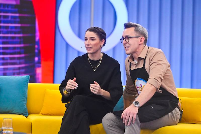 Halo tu Polsat. Caroline Derpienski odwiedziła studio w zaskakujących szpilkach
