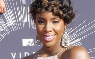 Ciężarna Kelly Rowland na MTV VMA (FOTO)