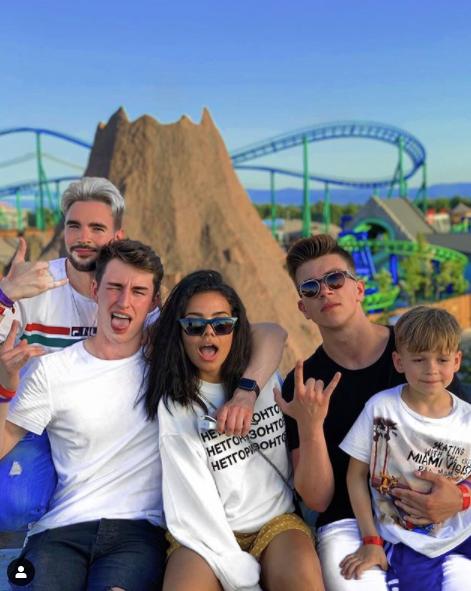 Team x. Fot. Instagram