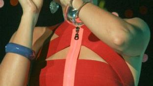 Nelly Furtado – Do it