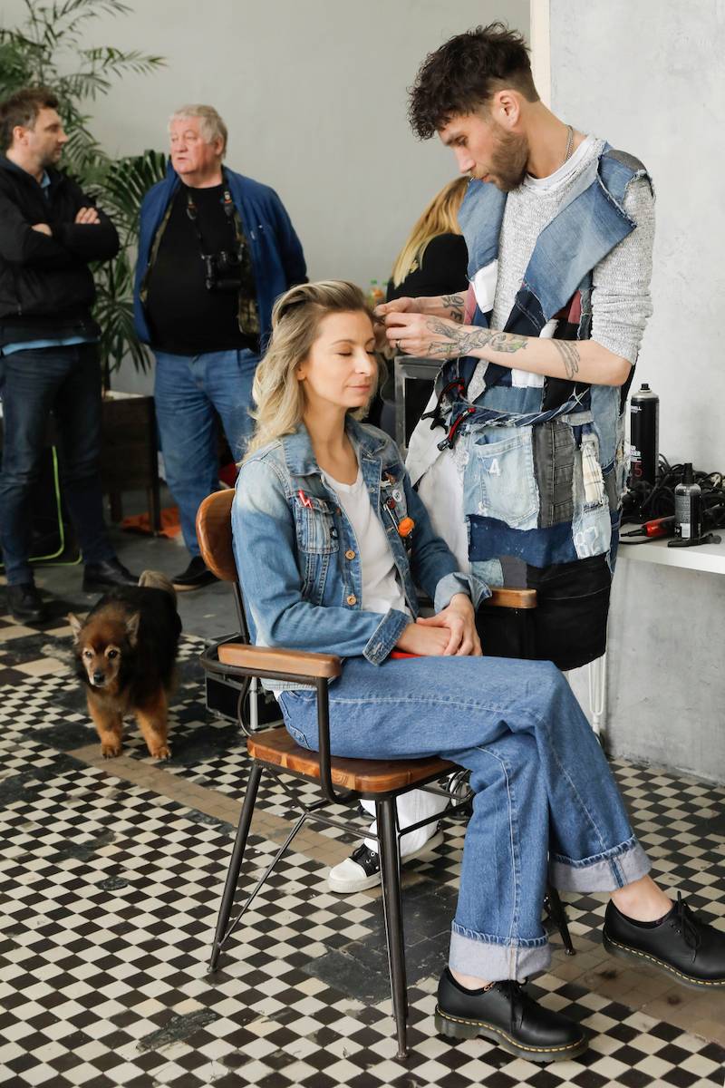 Gwiazdy pozują ze zwierzakami. Andrzej Piaseczny, Piotr Stramowski z ukochaną, Olga Borys…