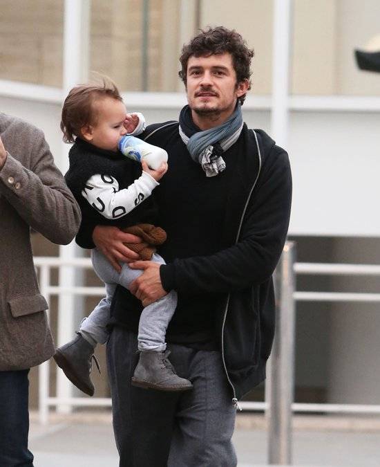 Stare zdjęcia Orlando Blooma z synkiem Flynnem