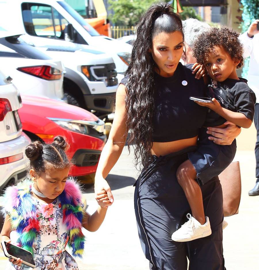 Nori i Saint mają już swoje smartfony