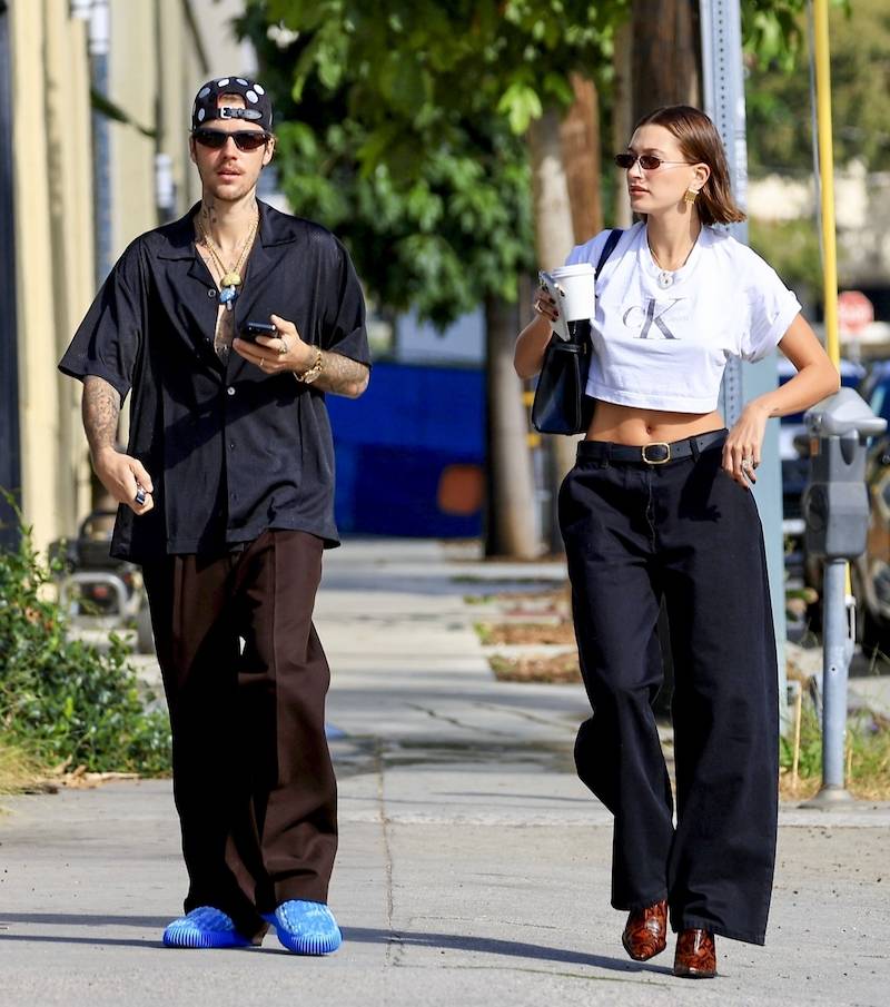 Justin Bieber tym razem wyszedł z domu w PAPCIACH! Czym on jeszcze nas zaskoczy? (ZDJĘCIA)