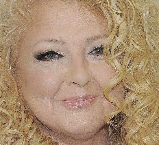 Zbliżenie na twarz Magdy Gessler