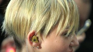 Miley Cyrus: Jestem zbyt dojrzała dla Biebera