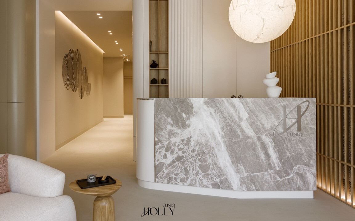 Holly Cliniq – nowa przestrzeń beauty w Warszawie. Ambasadorami Opozda, Stramowski i Krakowska