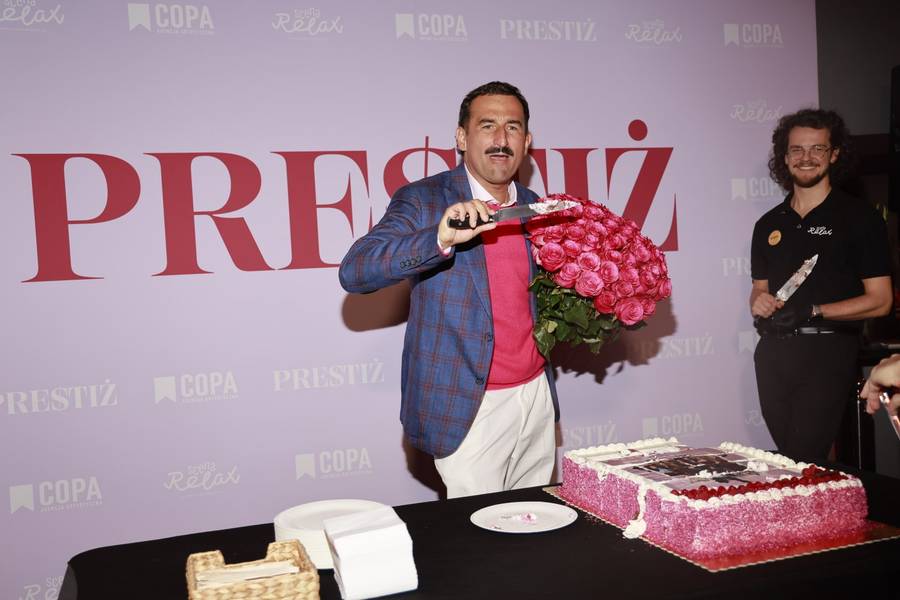 Gwiazdy imprezują na premierze spektaklu “Prestiż”! Michał Koterski, Sebastian Fabijański, Michał Piróg, Anna Maria Sieklucka