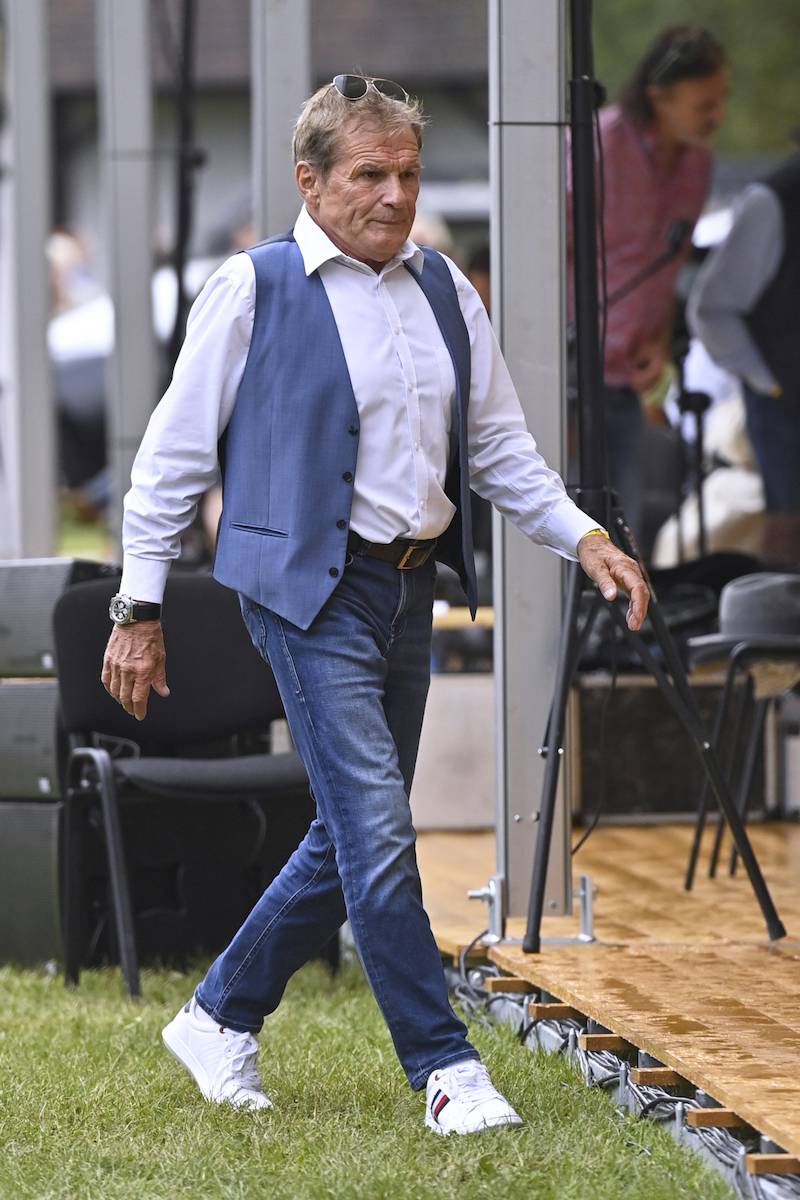 Jeździeckie Mistrzostwa Gwiazd. Daniel Olbrychski z żoną, Sonia Bohosiewicz, Jacek i Maria Rozenek… (FOTO)