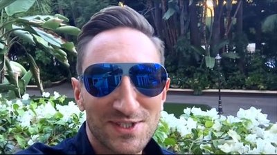 Jakóbiak zapytał Siennę Miller jak całuje Bradley Cooper