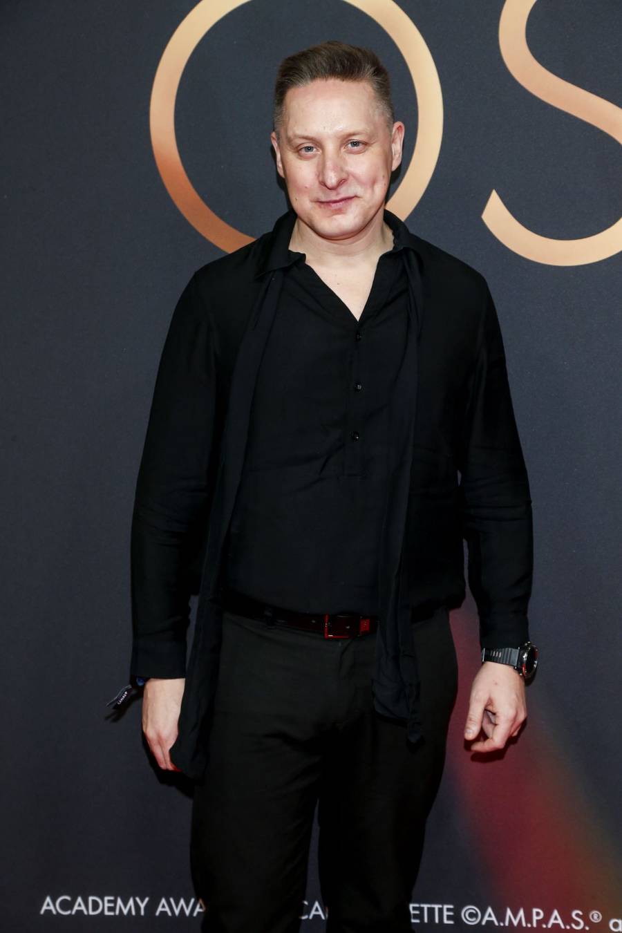 Wieczór Oscarowy polskich gwiazd. Julia Wieniawa z siostrą, Patricia Kazadi, ognista Red Lipstick Monster… (FOTO)