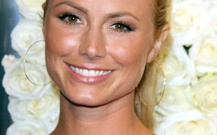 Stacy Keibler wie jak być sexy (FOTO)