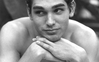 Jak zniewieściały jest chłopak Miley Cyrus? (FOTO)