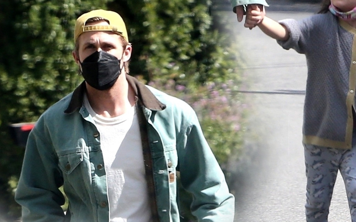 Dawno niewidziany Ryan Gosling z córeczką na spacerze. Jest podobna do mamy (ZDJĘCIA)