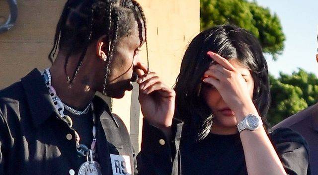 TYLKO U NAS – Ekspert od mowy ciała odczytuje RELACJE między Kylie i Scottem!