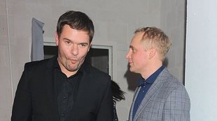 Karolak mieszka z młodą Lamparską