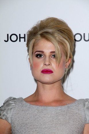 kelly-osbourne-82-R1